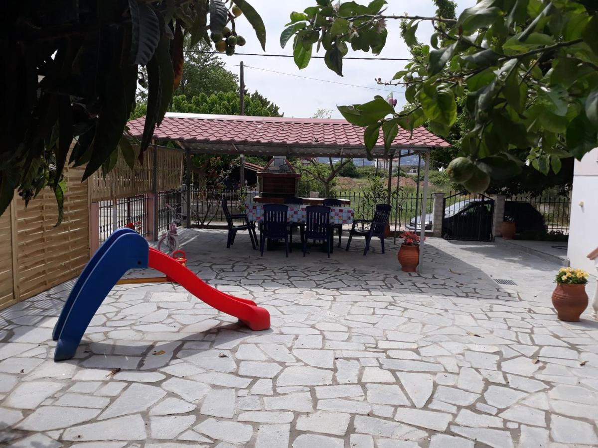 Kaiafas Luxury Philoxenia Apartment Nea Peramos  Exterior photo