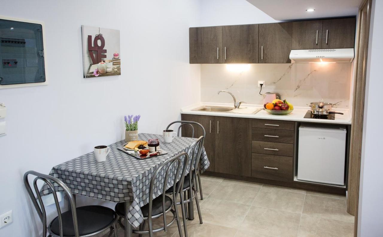 Kaiafas Luxury Philoxenia Apartment Nea Peramos  Exterior photo